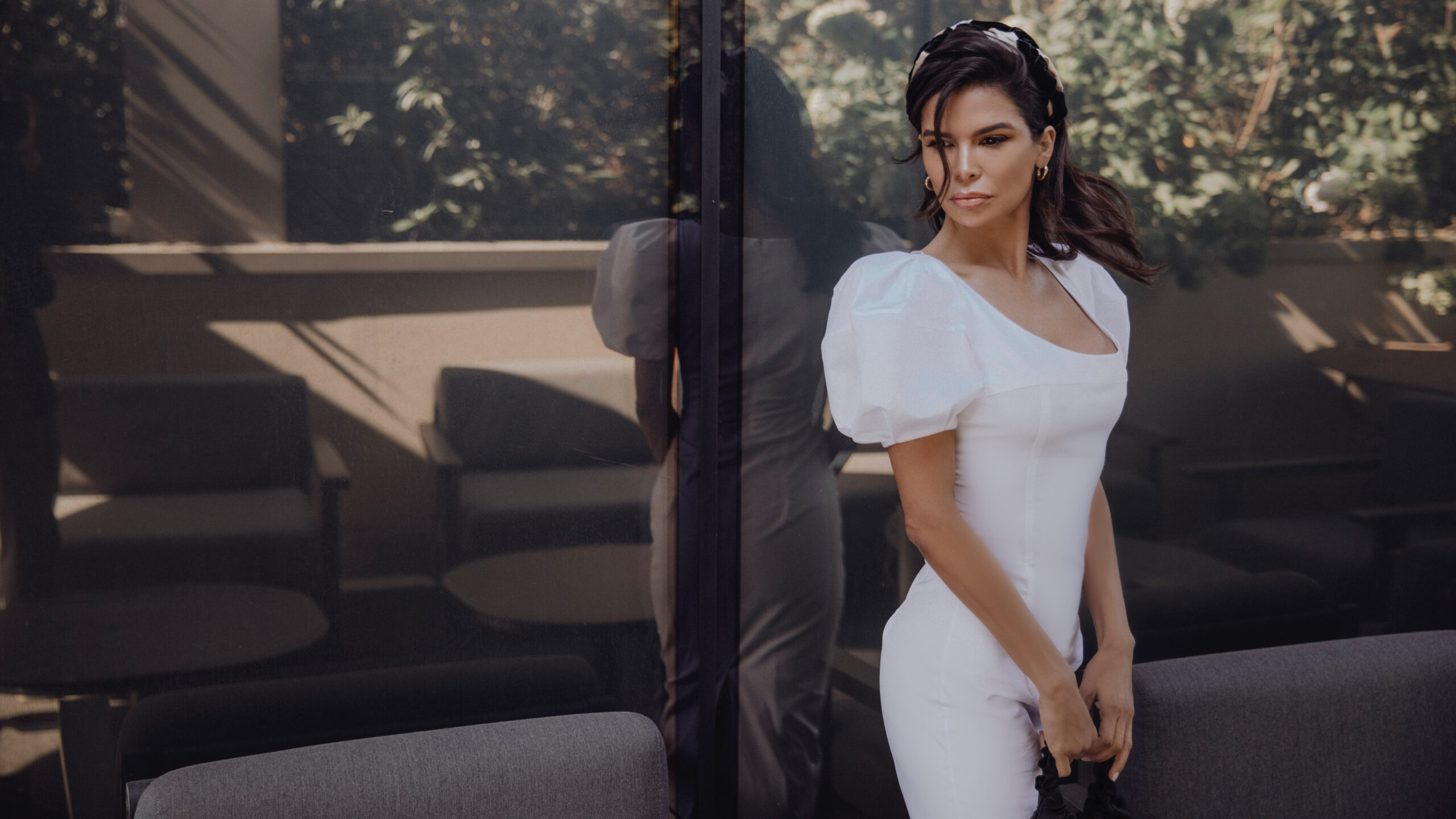 Victoria Barbara in Khaite resort look