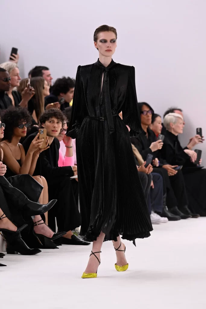 Fluid movement grounded in precision, offering a quiet, cinematic elegance at Tom Ford Fall Winter 2026 runway show